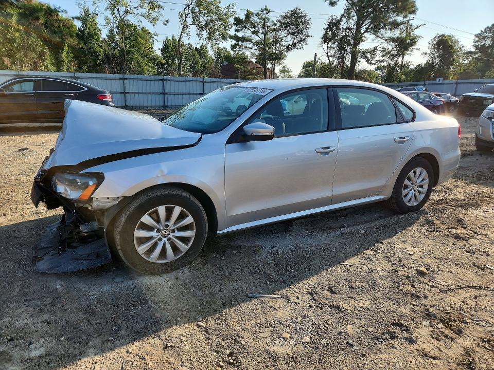 2013 Volkswagen Passat მანქანა იყიდება აუქციონზე, vin: 1VWAP7A31DC030840, აუქციონის ნომერი: 62595716