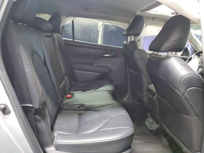 2023 Toyota Highlander მანქანა იყიდება აუქციონზე, vin: 5TDKDRAH9PS005761, აუქციონის ნომერი: 61791046