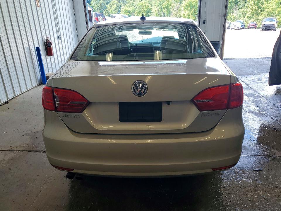 59365246 :رقم المزاد ، 3VWLP7AJ8DM238302 vin ، 2013 Volkswagen Jetta مزاد بيع