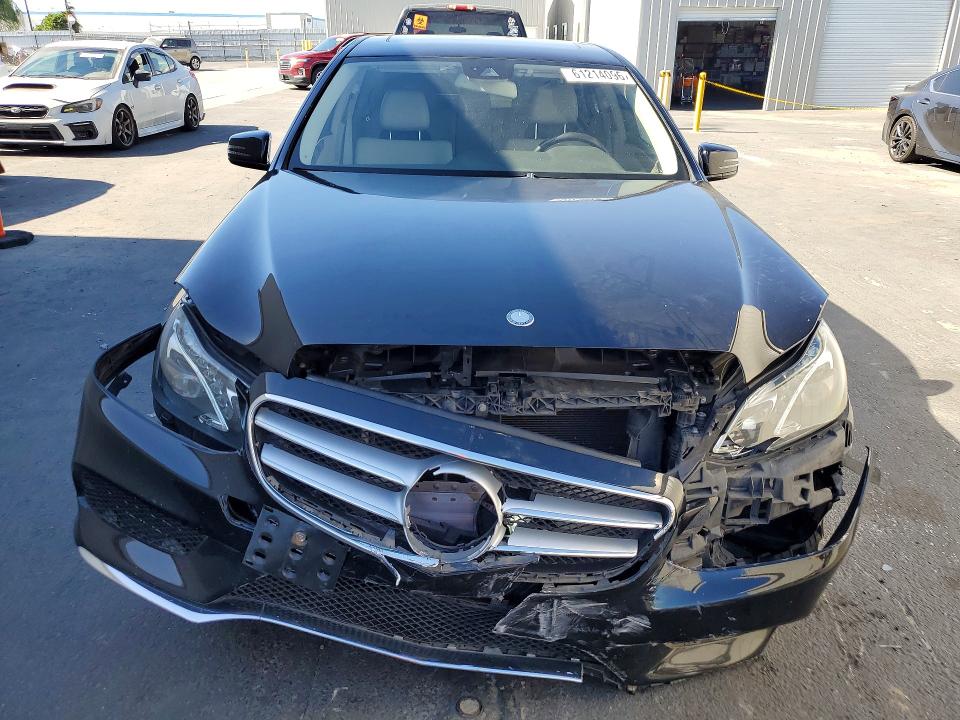 2014 Mercedes-benz E მანქანა იყიდება აუქციონზე, vin: WDDHF5KB3EA874976, აუქციონის ნომერი: 61214096