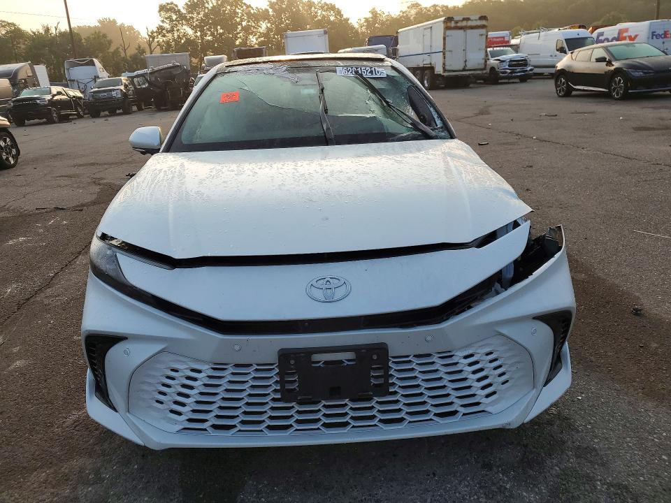 Продаж на аукціоні авто 2025 Toyota Camry, vin: 4T1DBADK5SU026999, номер лоту: 62815216