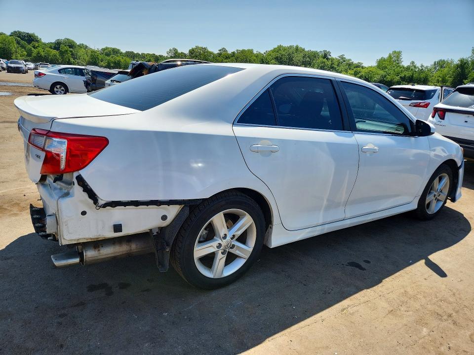 Aukcja sprzedaży 2014 Toyota Camry, vin: 4T1BF1FK0EU782477, numer aukcji: 60948196