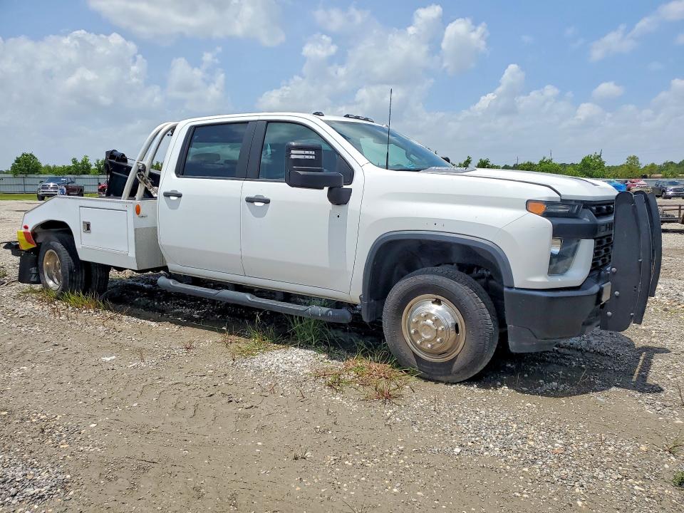 61953766 :رقم المزاد ، 1GB4WREY3MF285352 vin ، 2021 Chevrolet Silverado مزاد بيع