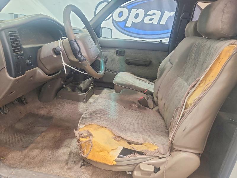 62850526 :رقم المزاد ، 4TAVL52N2WZ146385 vin ، 1998 Toyota Tacoma مزاد بيع