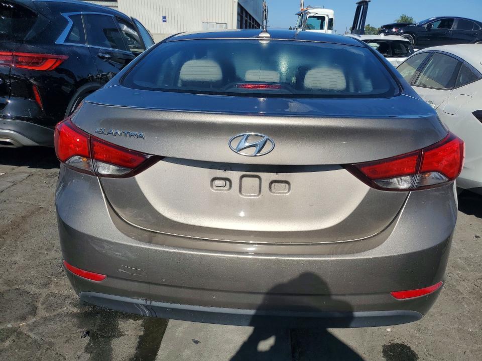 Продажа на аукционе авто 2016 Hyundai Elantra, vin: 5NPDH4AE7GH791930, номер лота: 60502846