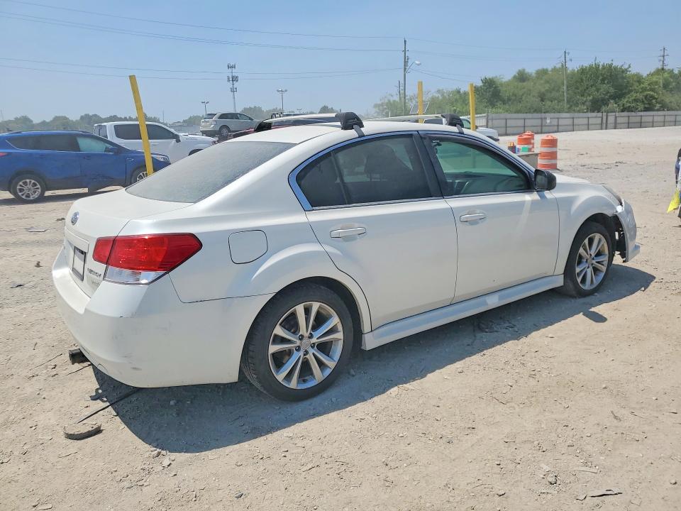 60986166 :رقم المزاد ، 4S3BMBA64E3002397 vin ، 2014 Subaru Legacy مزاد بيع