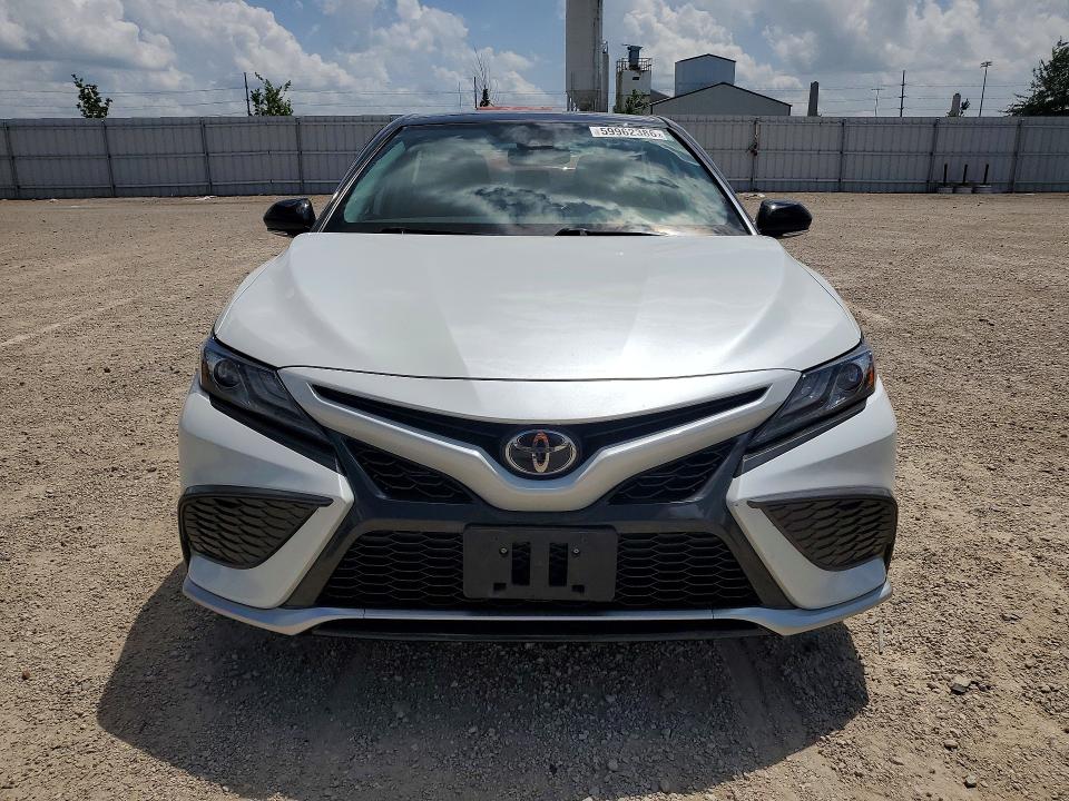 Продажа на аукционе авто 2021 Toyota Camry, vin: 4T1K61AK0MU443563, номер лота: 59962386