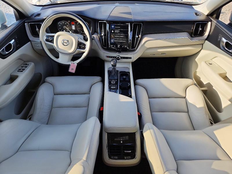Продажа на аукционе авто 2018 Volvo Xc60, vin: YV4102RL9J1045895, номер лота: 61764846