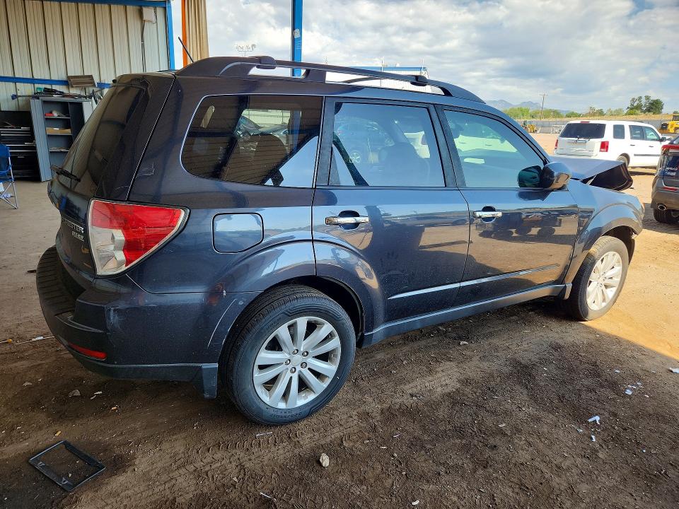 60891916 :رقم المزاد ، JF2SHADC9CH449101 vin ، 2012 Subaru Forester مزاد بيع