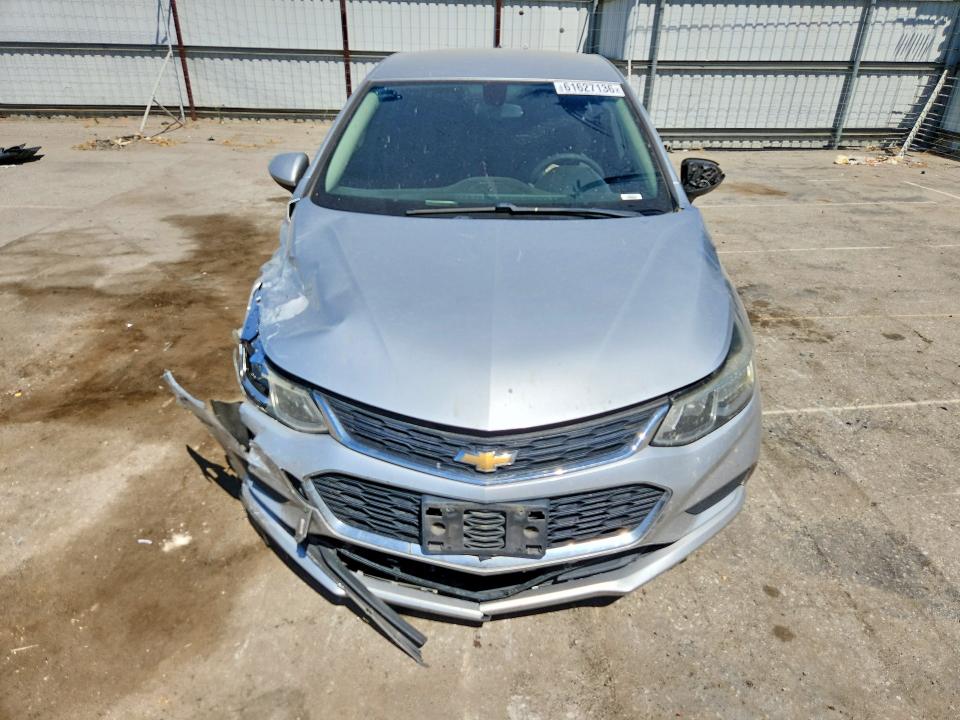 2018 Chevrolet Cruze მანქანა იყიდება აუქციონზე, vin: 1G1BC5SM8J7160173, აუქციონის ნომერი: 61627136