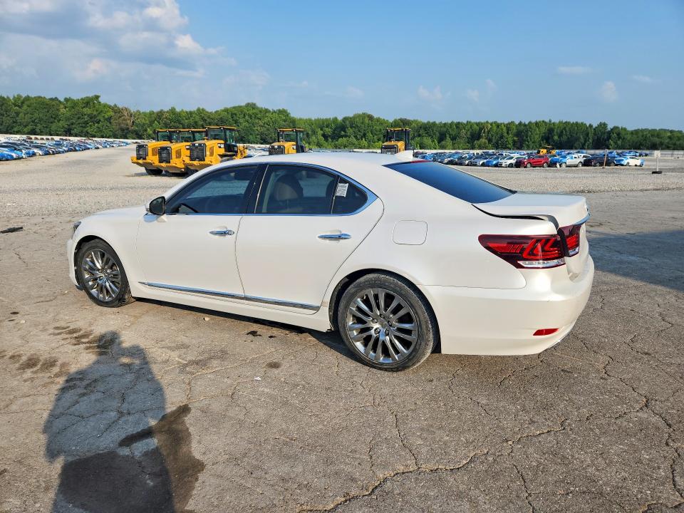 62614686 :رقم المزاد ، JTHBL5EF9G5140800 vin ، 2016 Lexus Ls مزاد بيع