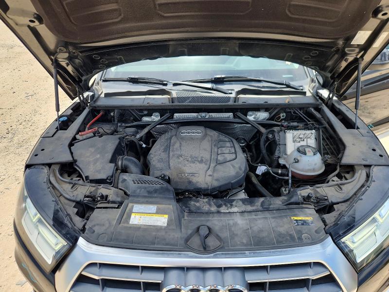 57266526 :رقم المزاد ، WA1BNAFY1K2062845 vin ، 2019 Audi Q5 مزاد بيع
