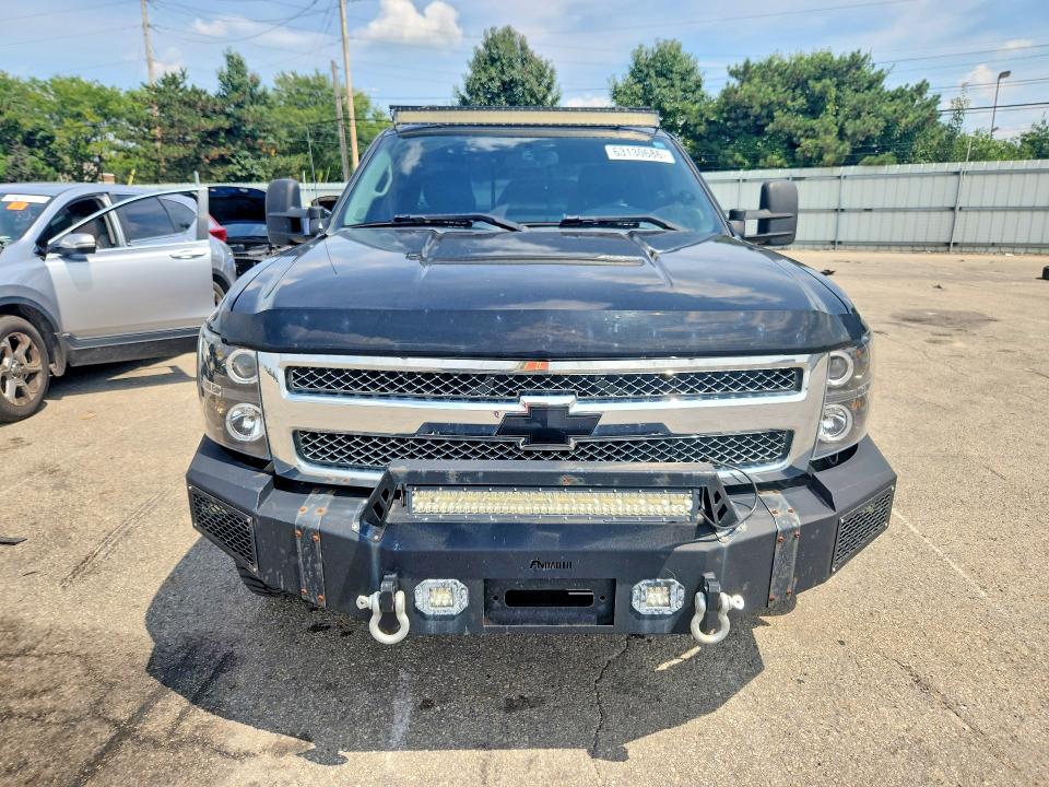 Продажа на аукционе авто 2010 Chevrolet Silverado, vin: 1GCSKSE33AZ156659, номер лота: 63130686