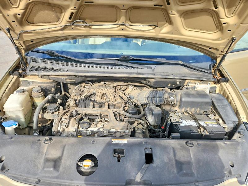 61504916 :رقم المزاد ، KNDMH4C36A6330425 vin ، 2010 Kia Sedona مزاد بيع