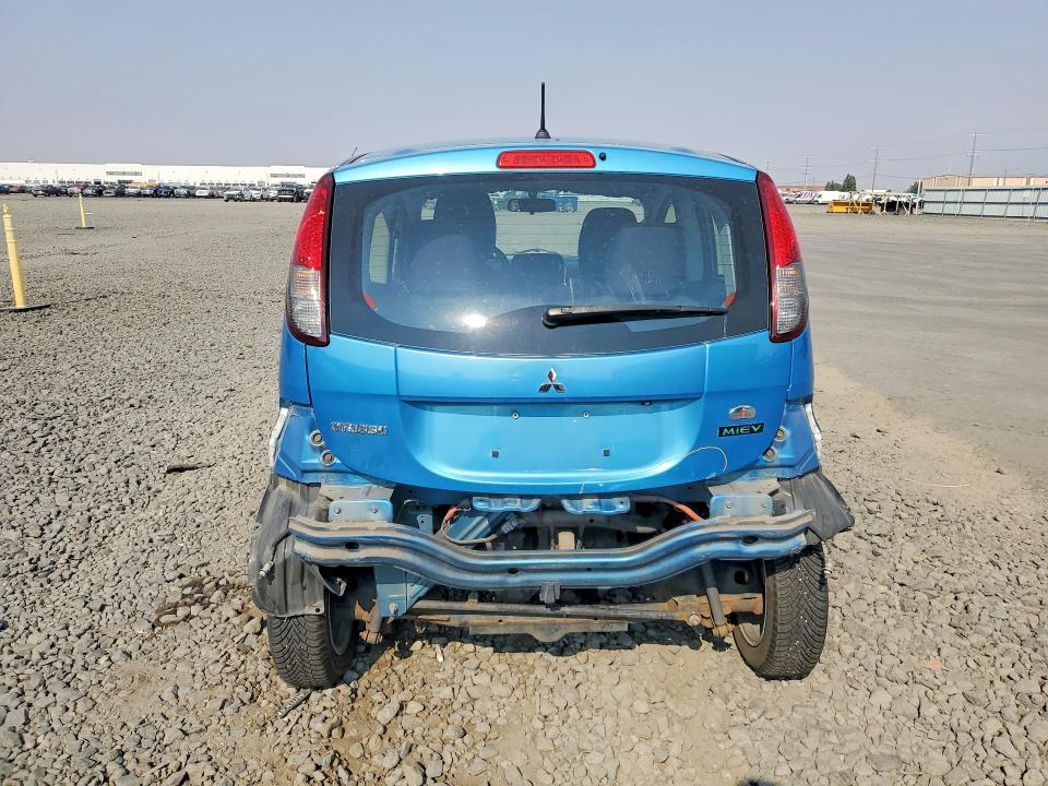 62434176 :رقم المزاد ، JA3215H48GU000260 vin ، 2016 Mitsubishi I Miev مزاد بيع