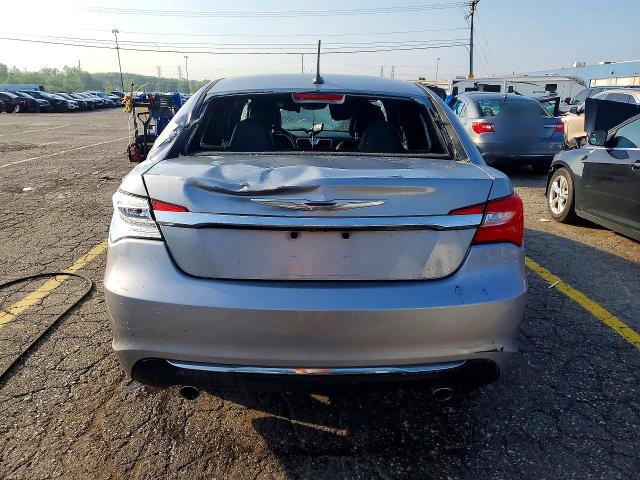 60267956 :رقم المزاد ، 1C3CCBCG4EN191512 vin ، 2014 Chrysler 200 مزاد بيع