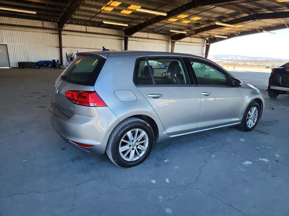 59628456 :رقم المزاد ، 3VW217AU4FM018603 vin ، 2015 Volkswagen Golf مزاد بيع