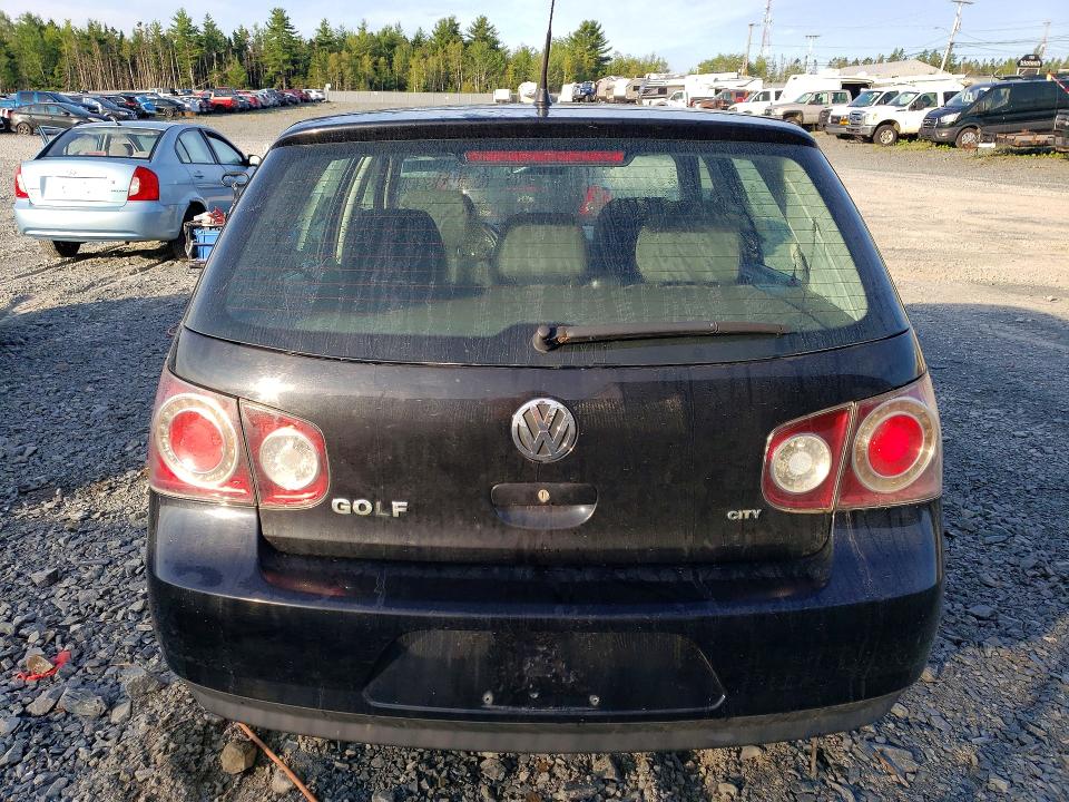 62153406 :رقم المزاد ، 9BWEL4BE2A4000241 vin ، 2010 Volkswagen City Golf مزاد بيع