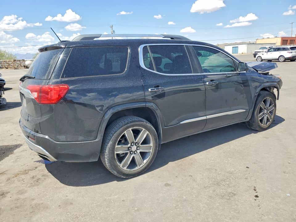 59385976 :رقم المزاد ، 1GKKNPLS8HZ120852 vin ، 2017 Gmc Acadia مزاد بيع