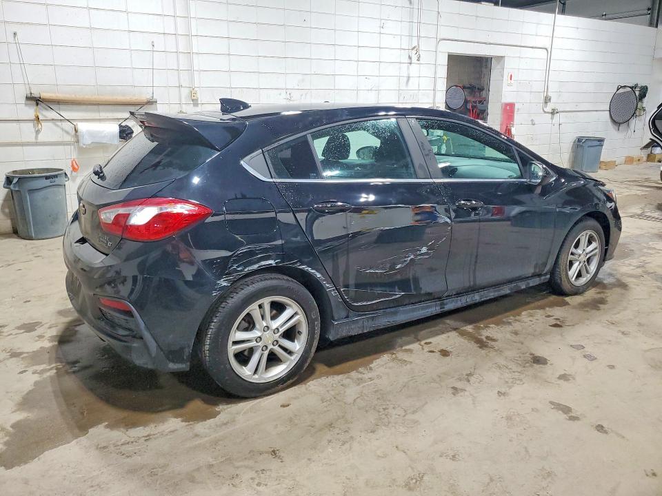 2017 Chevrolet Cruze მანქანა იყიდება აუქციონზე, vin: 3G1BE6SM5HS512704, აუქციონის ნომერი: 63558966
