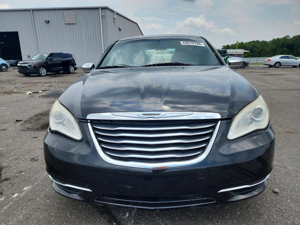 2013 Chrysler 200 მანქანა იყიდება აუქციონზე, vin: 1C3CCBCG7DN738206, აუქციონის ნომერი: 63070796