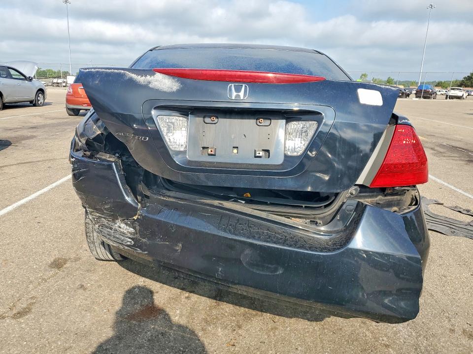 2006 Honda Accord მანქანა იყიდება აუქციონზე, vin: 1HGCM56436A040067, აუქციონის ნომერი: 59690456