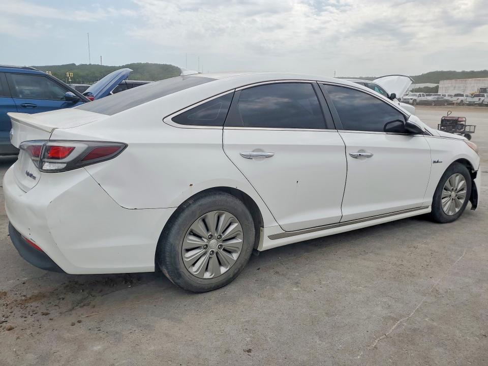 2016 Hyundai Sonata Hybrid მანქანა იყიდება აუქციონზე, vin: KMHE24L18GA021710, აუქციონის ნომერი: 60388336