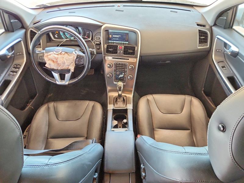 2015 Volvo Xc60 მანქანა იყიდება აუქციონზე, vin: YV426MDB0F2623672, აუქციონის ნომერი: 60205666