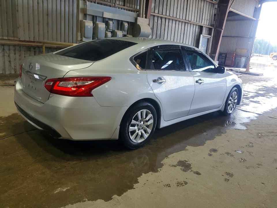 Продажа на аукционе авто 2016 Nissan Altima, vin: 1N4AL3AP0GN334198, номер лота: 59711966
