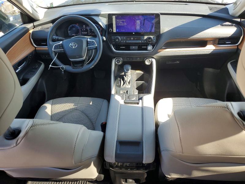 62624126 :رقم المزاد ، 5TDAAAB50RS036572 vin ، 2024 Toyota Grand Highlander مزاد بيع