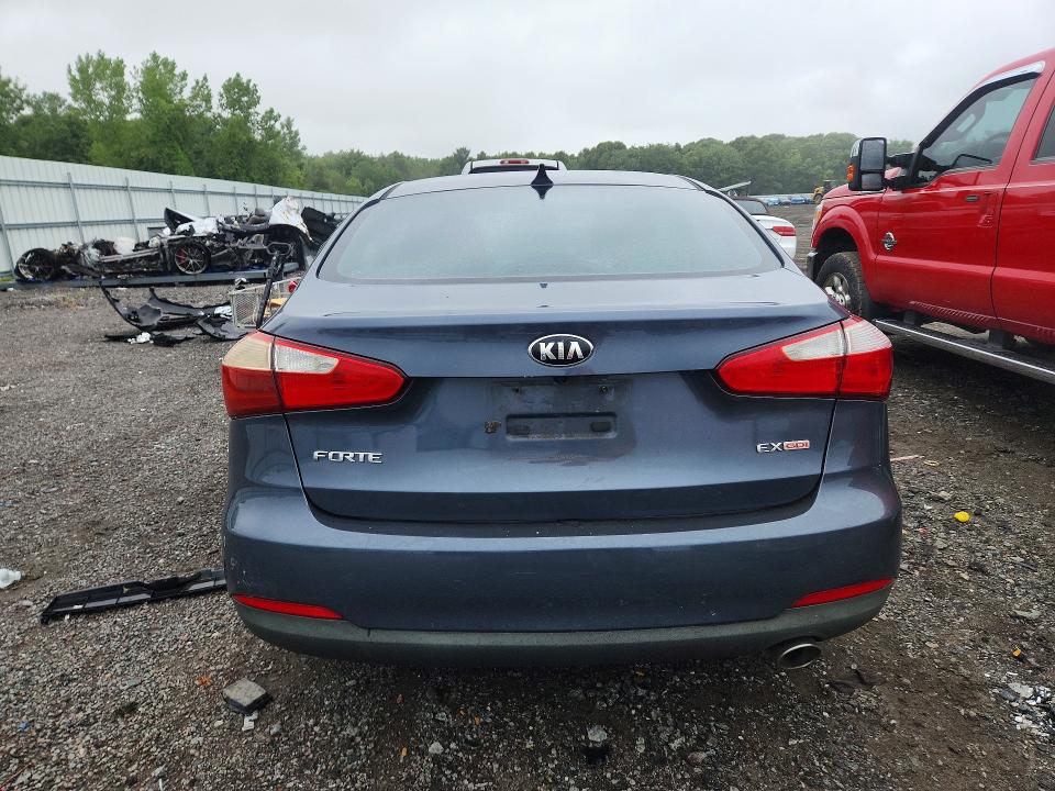 62265916 :رقم المزاد ، KNAFX4A81G5528318 vin ، 2016 Kia Forte مزاد بيع