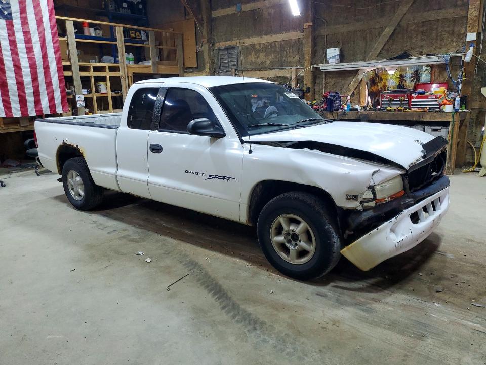 60529726 :رقم المزاد ، 1B7GL22X9YS563205 vin ، 2000 Dodge Dakota مزاد بيع