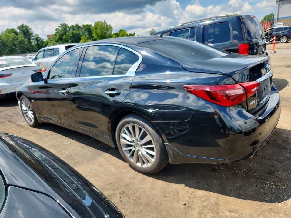 62859996 :رقم المزاد ، JN1EV7AR6JM437639 vin ، 2018 Infiniti Q50 مزاد بيع