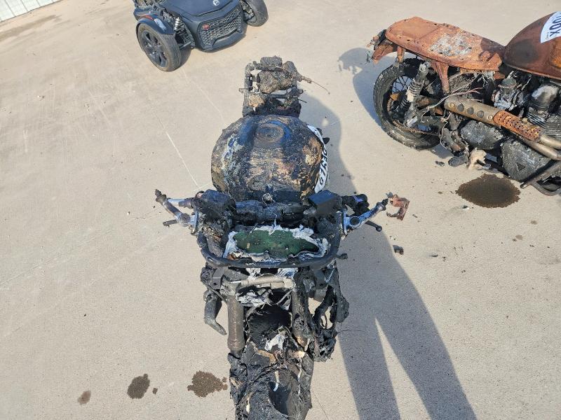 2015 Suzuki Gsx1300 მანქანა იყიდება აუქციონზე, vin: JS1GX72B9F2100588, აუქციონის ნომერი: 61699476