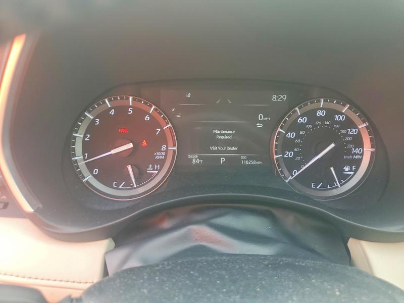 61197346 :رقم المزاد ، 5TDGZRAH0MS051353 vin ، 2021 Toyota Highlander مزاد بيع