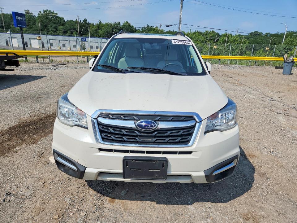 Продажа на аукционе авто 2018 Subaru Forester, vin: JF2SJAEC0JH514773, номер лота: 61286866