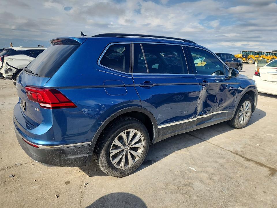 2018 Volkswagen Tiguan მანქანა იყიდება აუქციონზე, vin: 3VV3B7AX2JM162658, აუქციონის ნომერი: 60972206