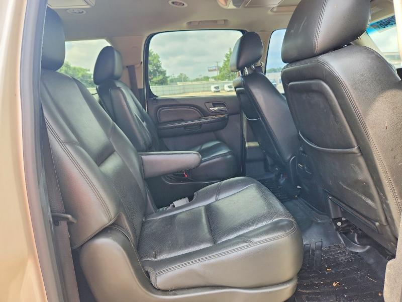 60132946 :رقم المزاد ، 1GKS2MEF6DR186575 vin ، 2013 Gmc Yukon Xl مزاد بيع