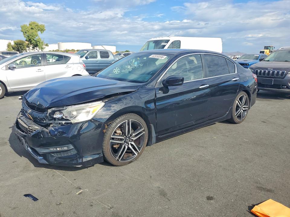 Продаж на аукціоні авто 2016 Honda Accord, vin: 1HGCR2F5XGA058821, номер лоту: 62058596