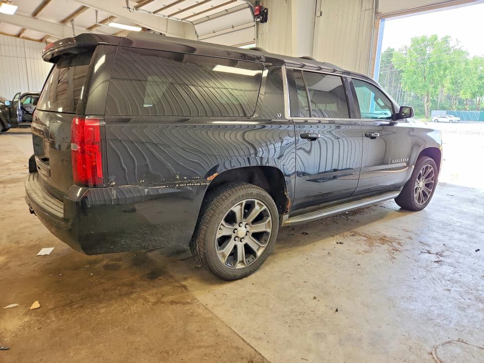 Продажа на аукционе авто 2015 Chevrolet Suburban, vin: 1GNSKJKCXFR667704, номер лота: 59143416