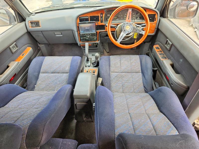 1994 Toyota Hilux S მანქანა იყიდება აუქციონზე, vin: KZN1309049674, აუქციონის ნომერი: 62997946