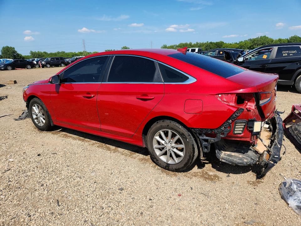 2018 Hyundai Sonata მანქანა იყიდება აუქციონზე, vin: 5NPE24AF1JH707509, აუქციონის ნომერი: 63174126