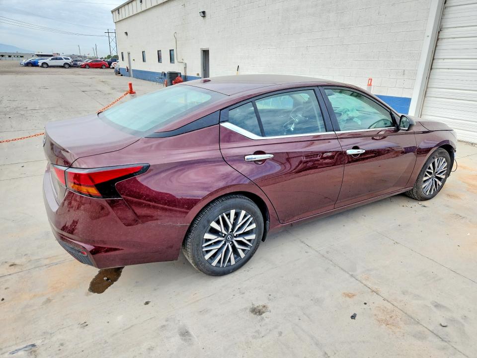 2025 Nissan Altima მანქანა იყიდება აუქციონზე, vin: 1N4BL4DV4SN427061, აუქციონის ნომერი: 61429736