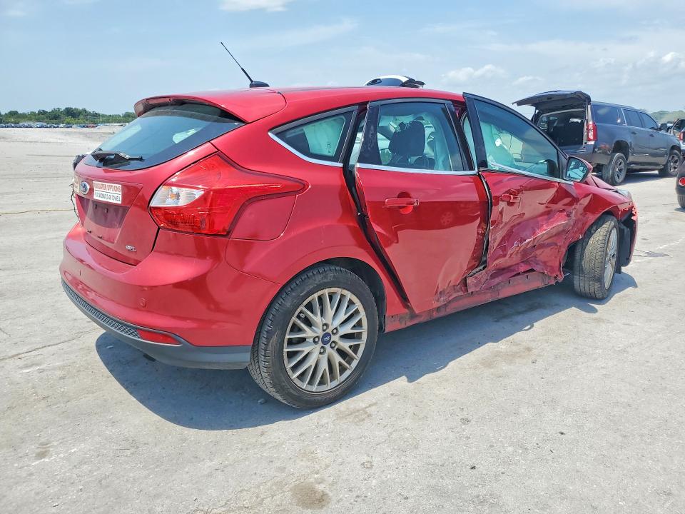 2012 Ford Focus მანქანა იყიდება აუქციონზე, vin: 1FAHP3M21CL308637, აუქციონის ნომერი: 62793826