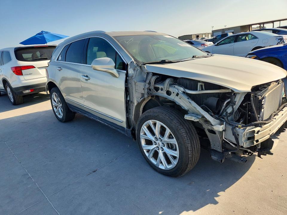2017 Cadillac Xt5 მანქანა იყიდება აუქციონზე, vin: 1GYKNBRS7HZ105775, აუქციონის ნომერი: 62872976