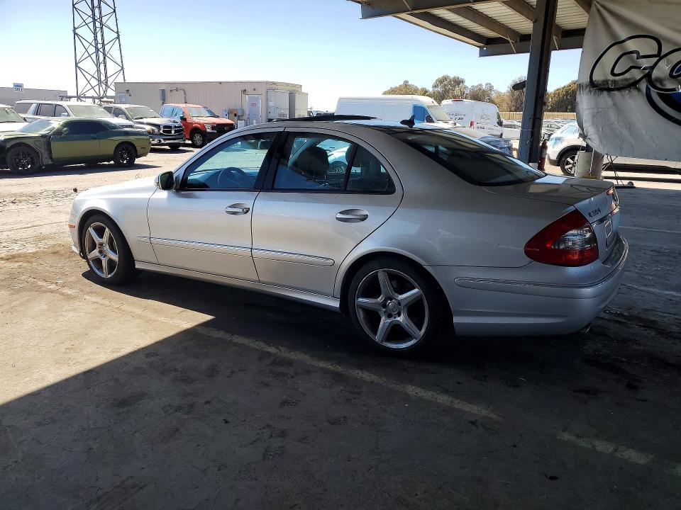 2009 Mercedes-benz E მანქანა იყიდება აუქციონზე, vin: WDBUF56X19B432520, აუქციონის ნომერი: 63323196