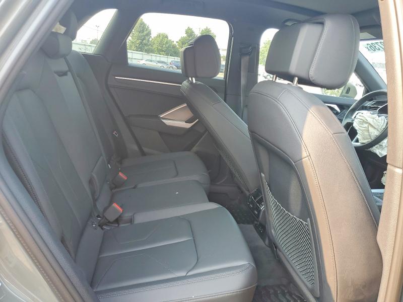62312736 :رقم المزاد ، WA1EECF35P1117145 vin ، 2023 Audi Q3 مزاد بيع