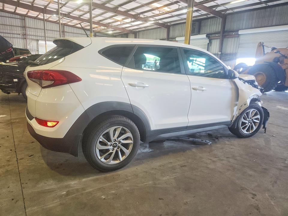 2017 Hyundai Tucson მანქანა იყიდება აუქციონზე, vin: KM8J23A44HU333058, აუქციონის ნომერი: 59701416