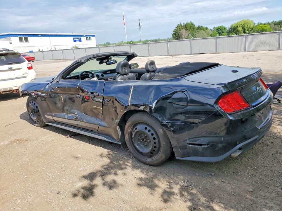 58281826 :رقم المزاد ، 1FATP8UH5N5114146 vin ، 2022 Ford Mustang مزاد بيع