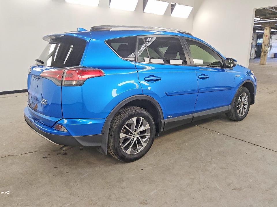Продажа на аукционе авто 2017 Toyota Rav4 Hybrid, vin: JTMRJREV8HD074509, номер лота: 59089016